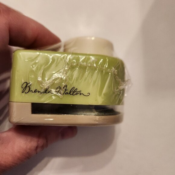 Tulip Flower Hole Punch Brenda Walton paper Scrapbook Craft Shapes - Picture 6 of 7